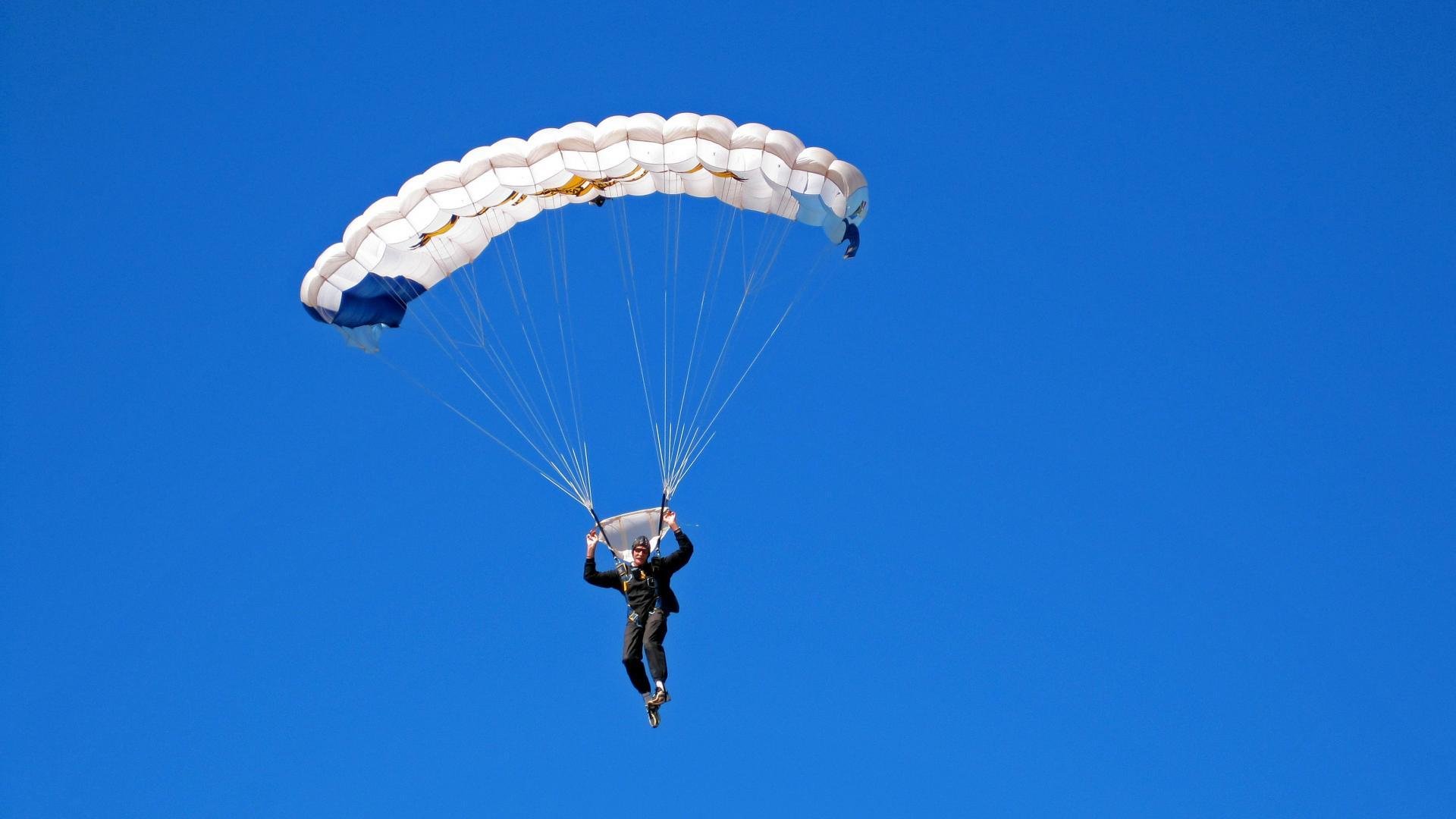 悬念重重,亚冠比赛谁将笑到最后,亚冠冠军是哪个队